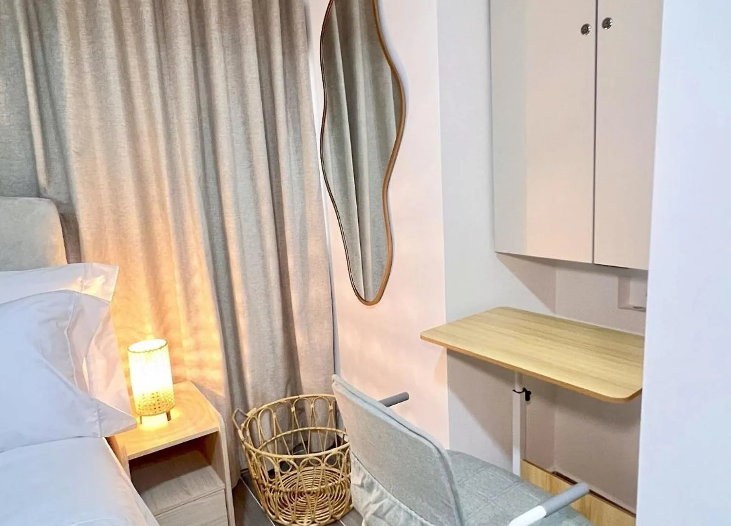 Bit By Simple Stay Medellín Apartmán
